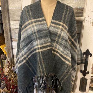 Soyaconcept Lyna Shawl!!! NWT!!!